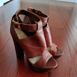 Jessica Simpson Kylie Platform Sandal